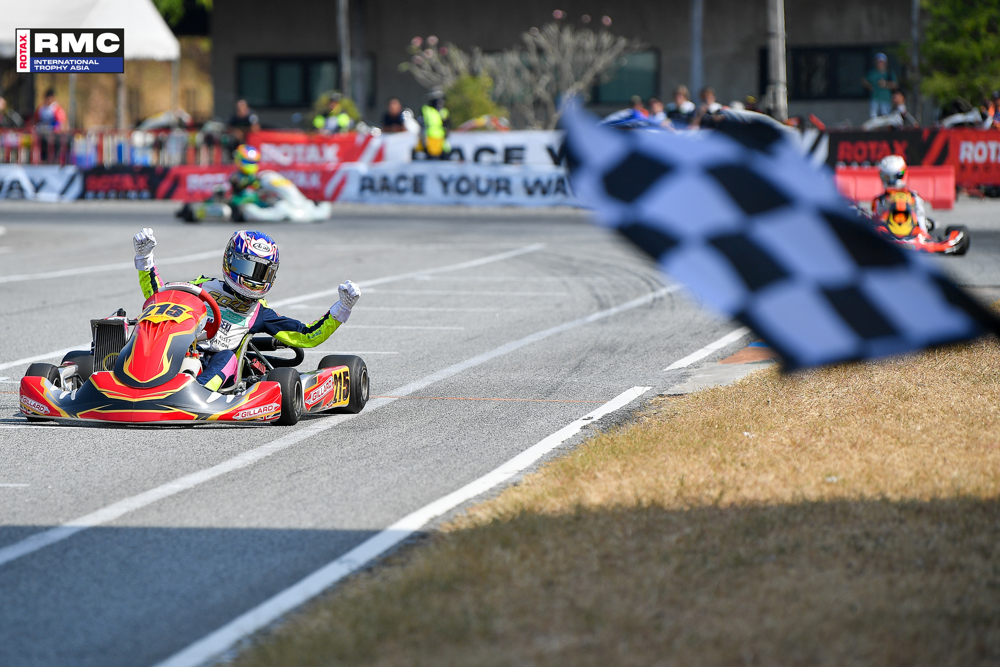 RMCIT Asia Winner Junior MAX Finishline
