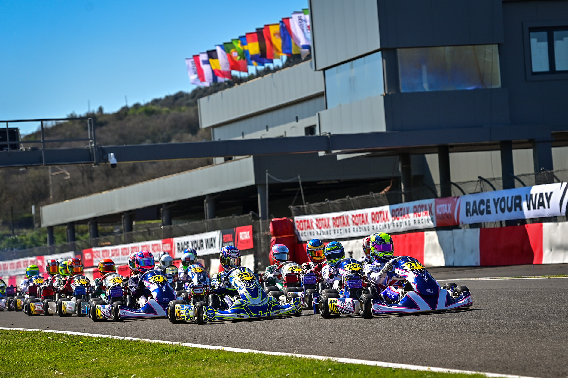 Start Junior MAX